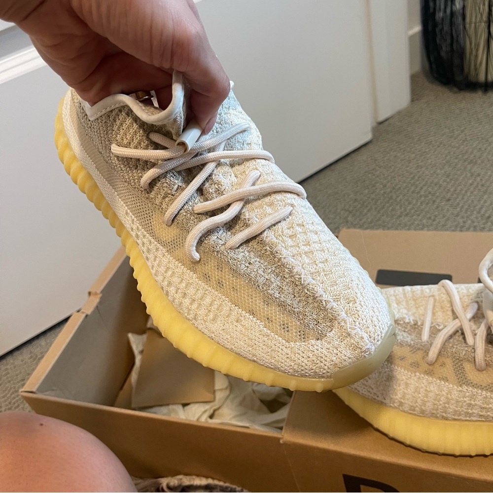YEEZY BOOST 350 V2 - Abez - Picture 12 of 15